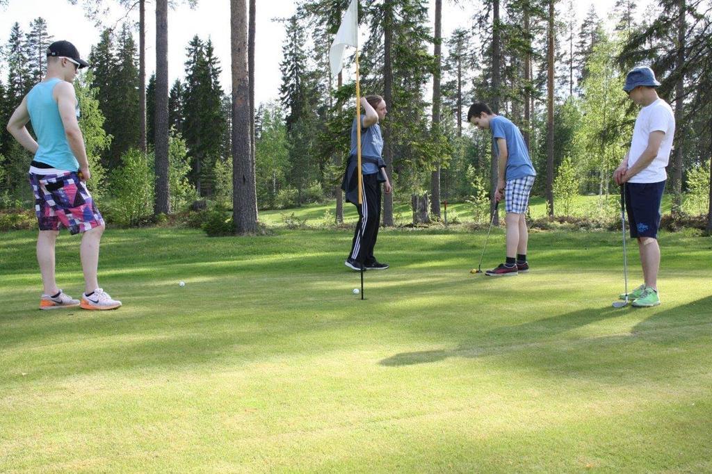 ホテル Kesaeaitat Ähtäri エクステリア 写真